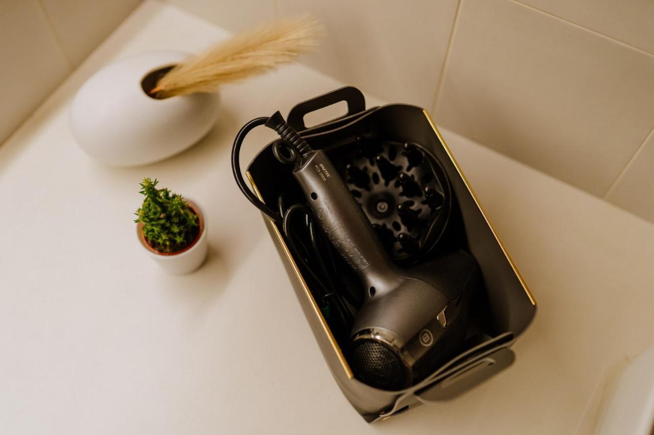 Dadi Camera 4